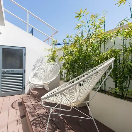 Апартаменты Picoas Loft